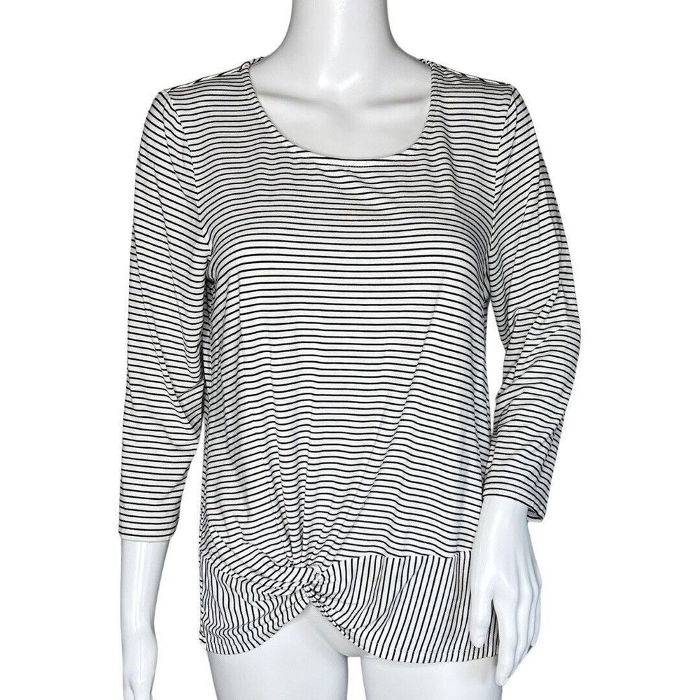 Chicos Shirt Womens Medium 1 Black White Stripe Twist‎ Front Tee Basic Casual